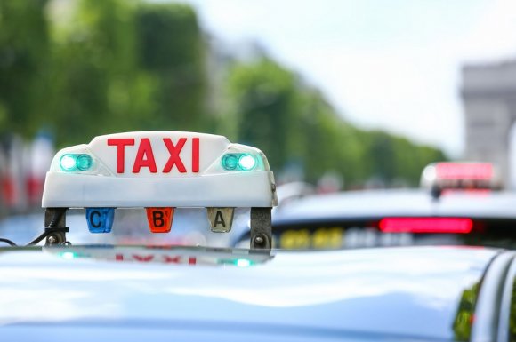 Taxi conventionné CPAM pour effectuer le trajet hôpital / logement
